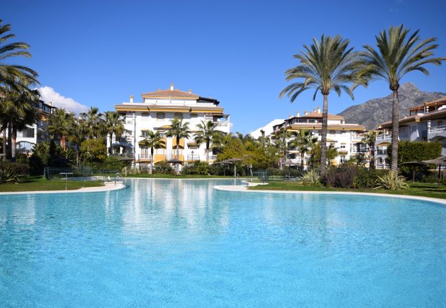 Ferienwohnung in Nueva andalucia - RAL13910 La Dama de Noche Ferienwohnung in Nueva andalucia - RAL13910 La Dama de Noche