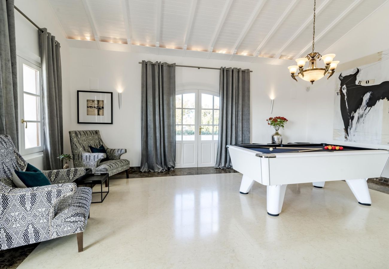 Villa in Benahavís - RVL43918 Villa Alegria