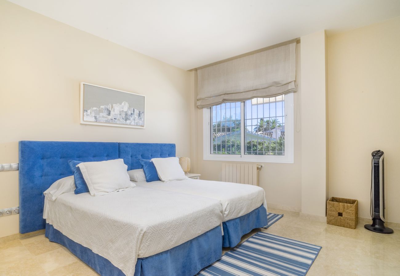 Villa in Guadalmina - RVL43981 Guadalmina Baja