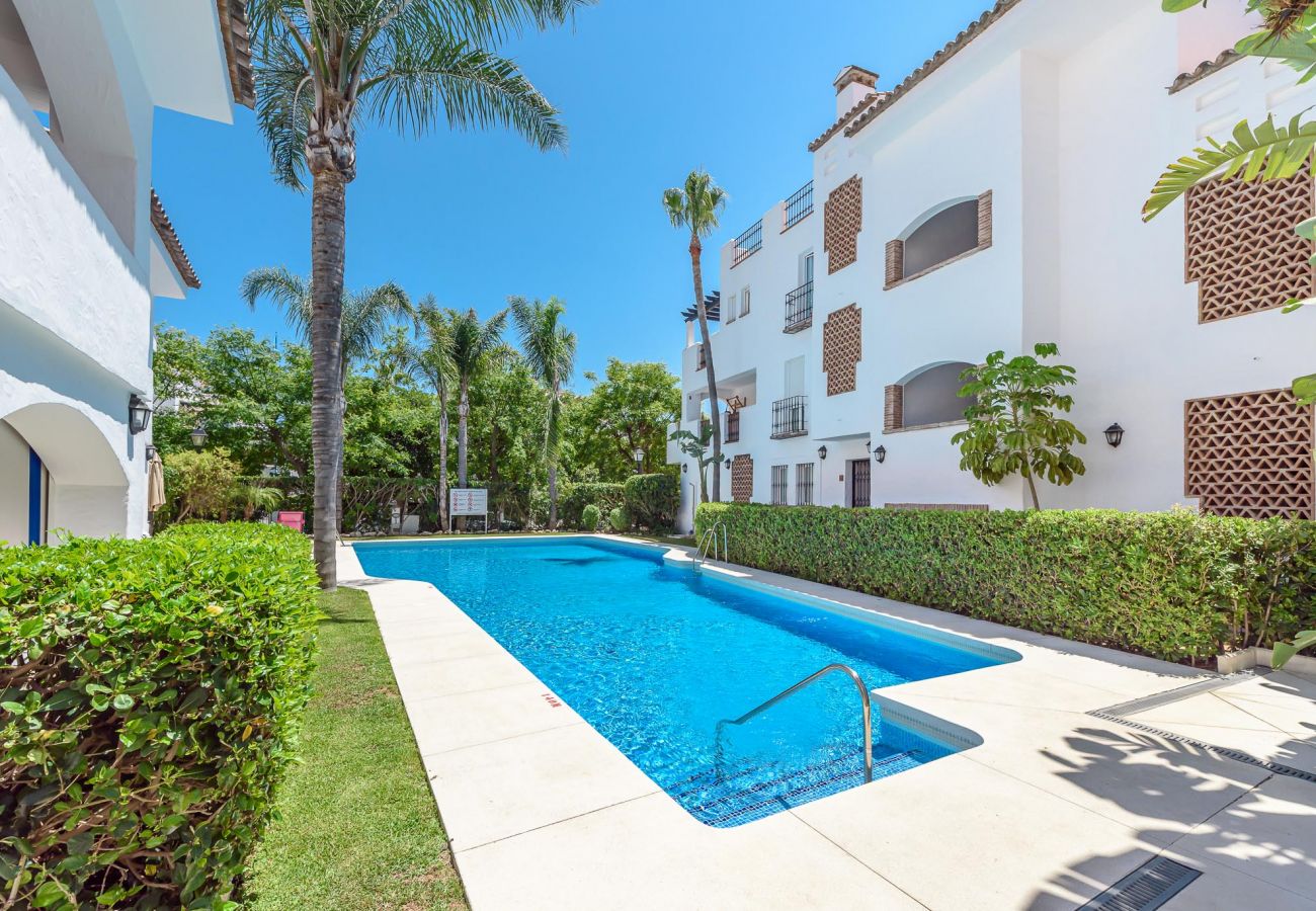 Ferienwohnung in San Pedro de Alcántara - RA23628 La Goleta