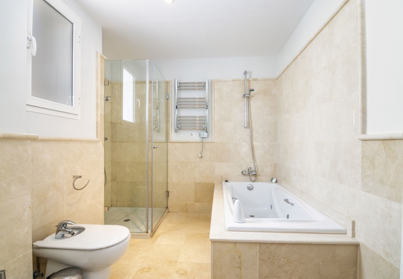 Ferienwohnung in San Pedro de Alcántara - RA23116 La Mesana