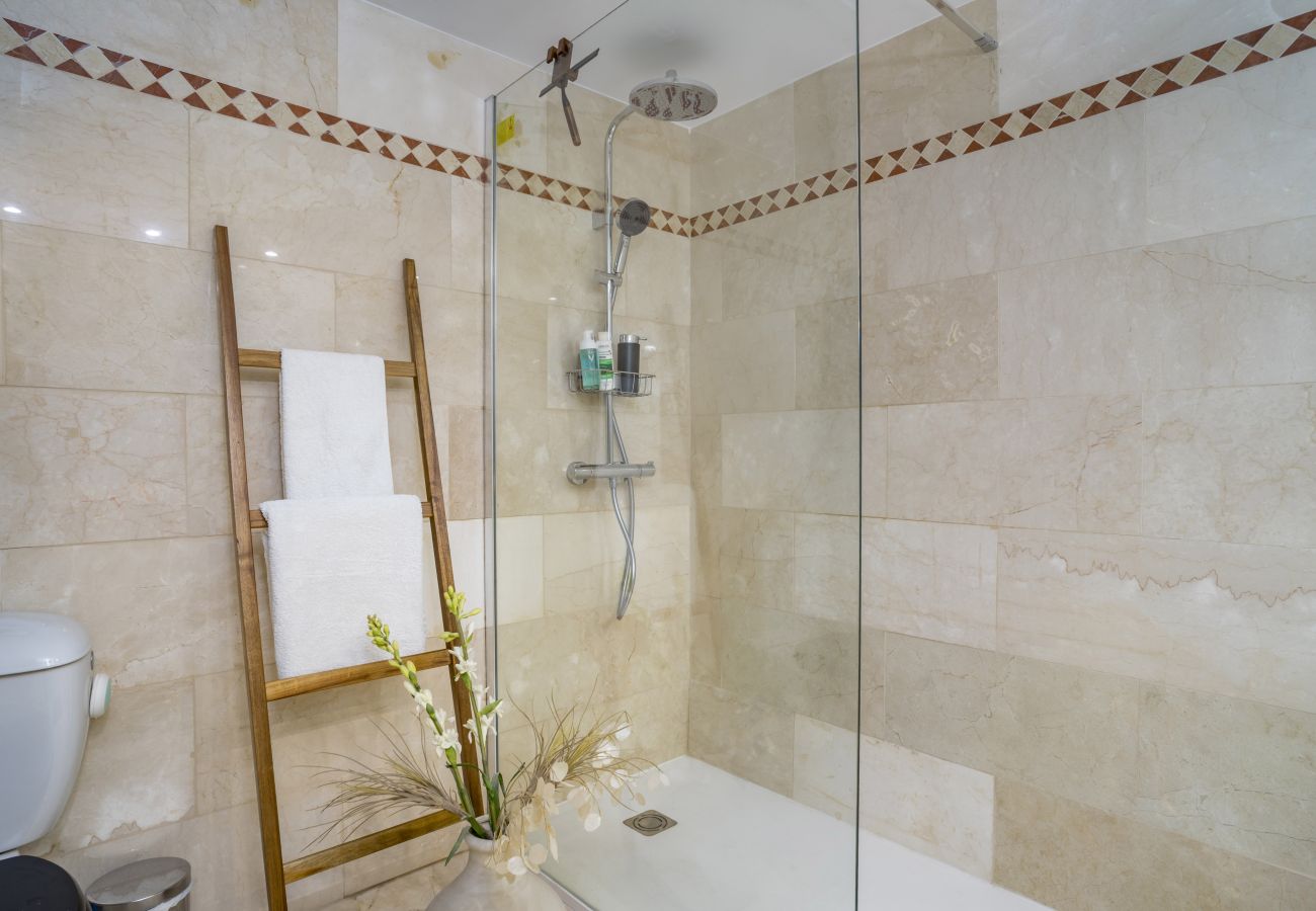 Ferienwohnung in Neu-Andalusien - RA23587 Magna Marbella