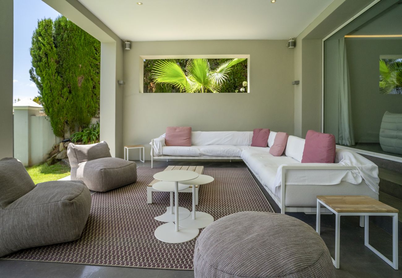 Villa in Neu-Andalusien - RV53066 Villa Rainbow