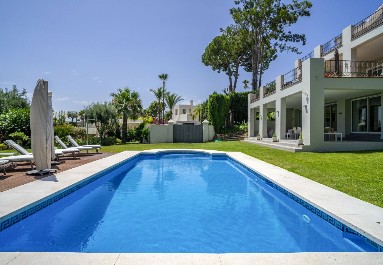 Villa in Neu-Andalusien - RV53066 Villa Rainbow