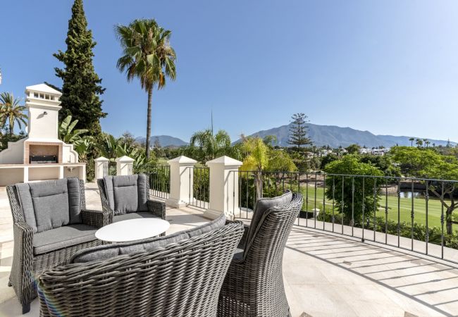 Villa in Neu-Andalusien - RV53089 Villa Golf Paradise