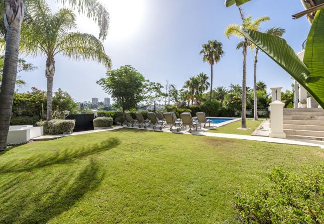 Villa in Neu-Andalusien - RV53089 Villa Golf Paradise