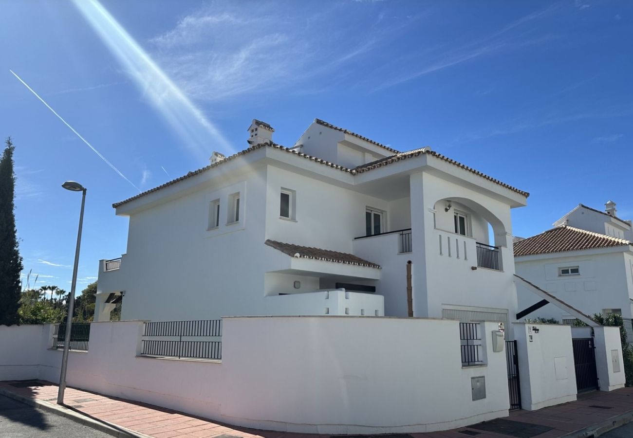 Stadthaus in Neu-Andalusien - RV33763 Los Naranjos de Marbella