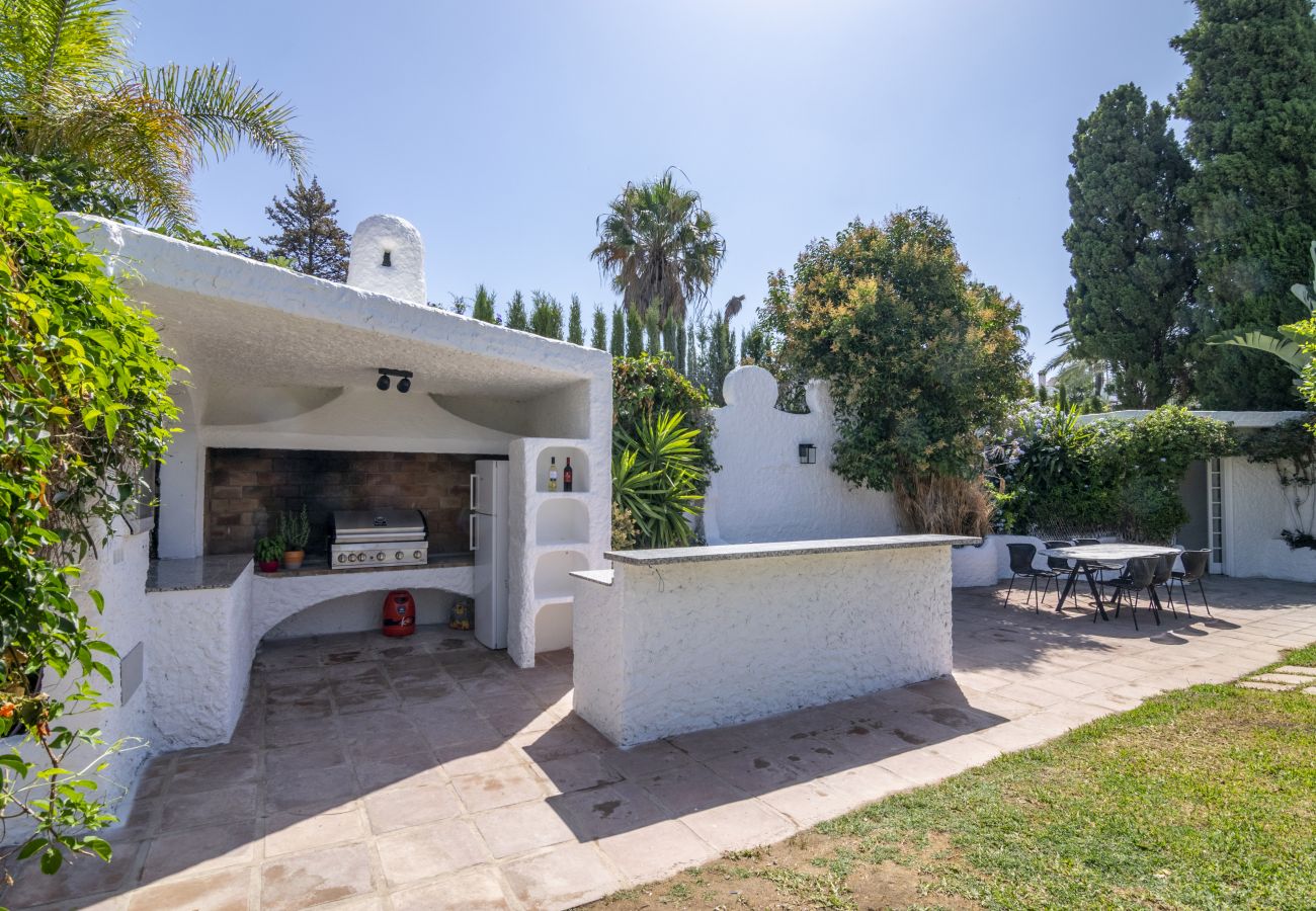 Villa in San Pedro de Alcántara - RV73775 Villa Verde