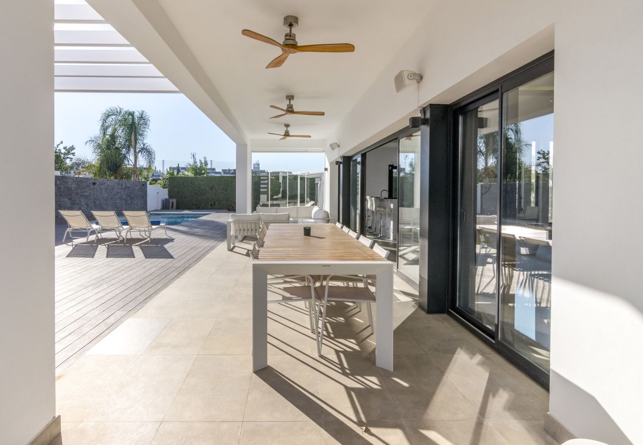 Villa in San Pedro de Alcántara - RV53800 Linda Vista