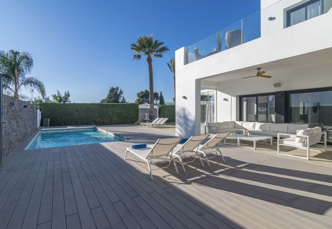 Villa in San Pedro de Alcántara - RV53800 Linda Vista