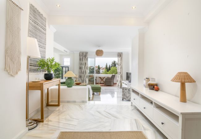 Ferienwohnung in Nueva andalucia - RA23832 Royal Garden Ferienwohnung in Nueva andalucia - RA23832 Royal Garden