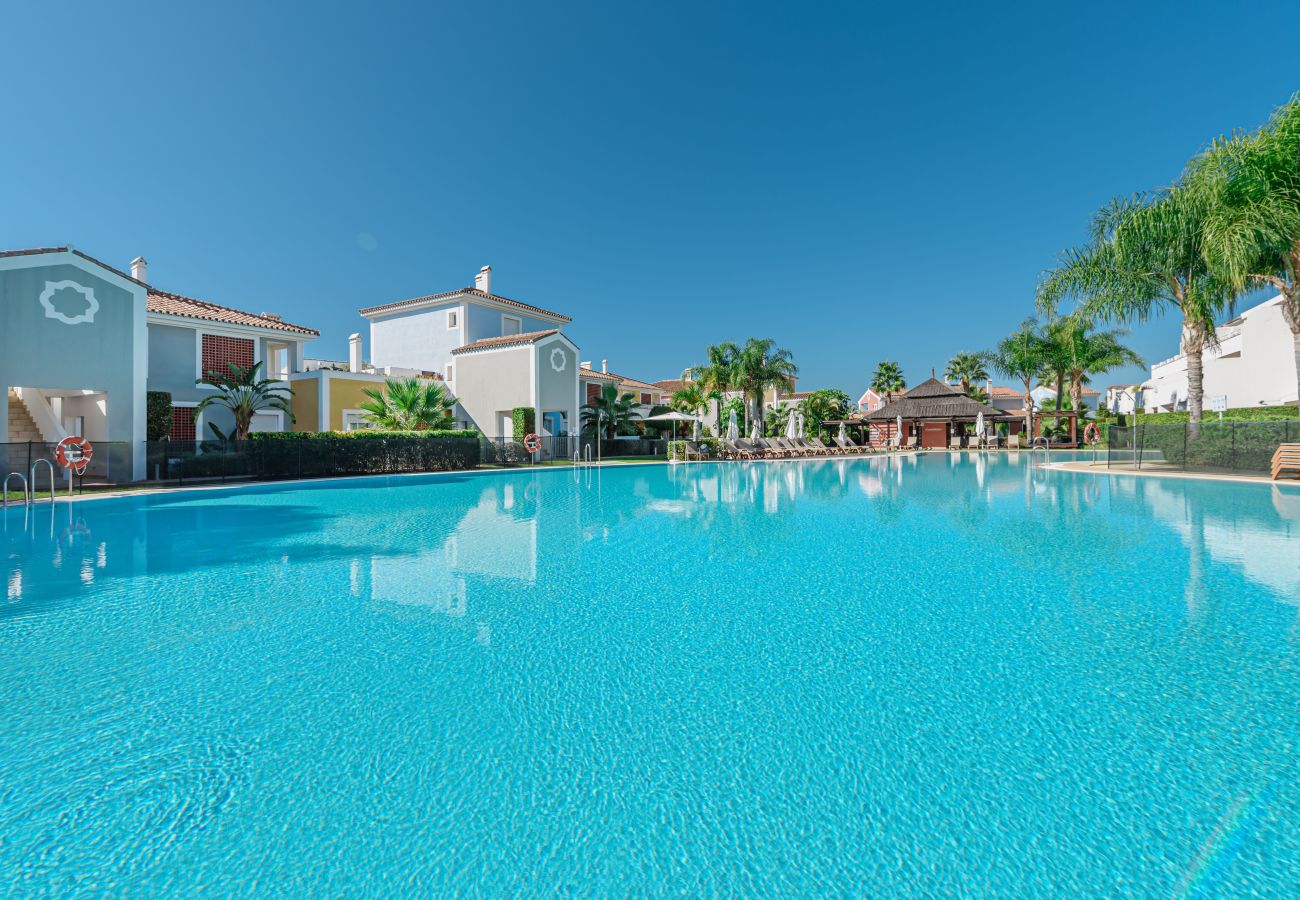 Ferienwohnung in Estepona - RA23911 Cortijo del Mar