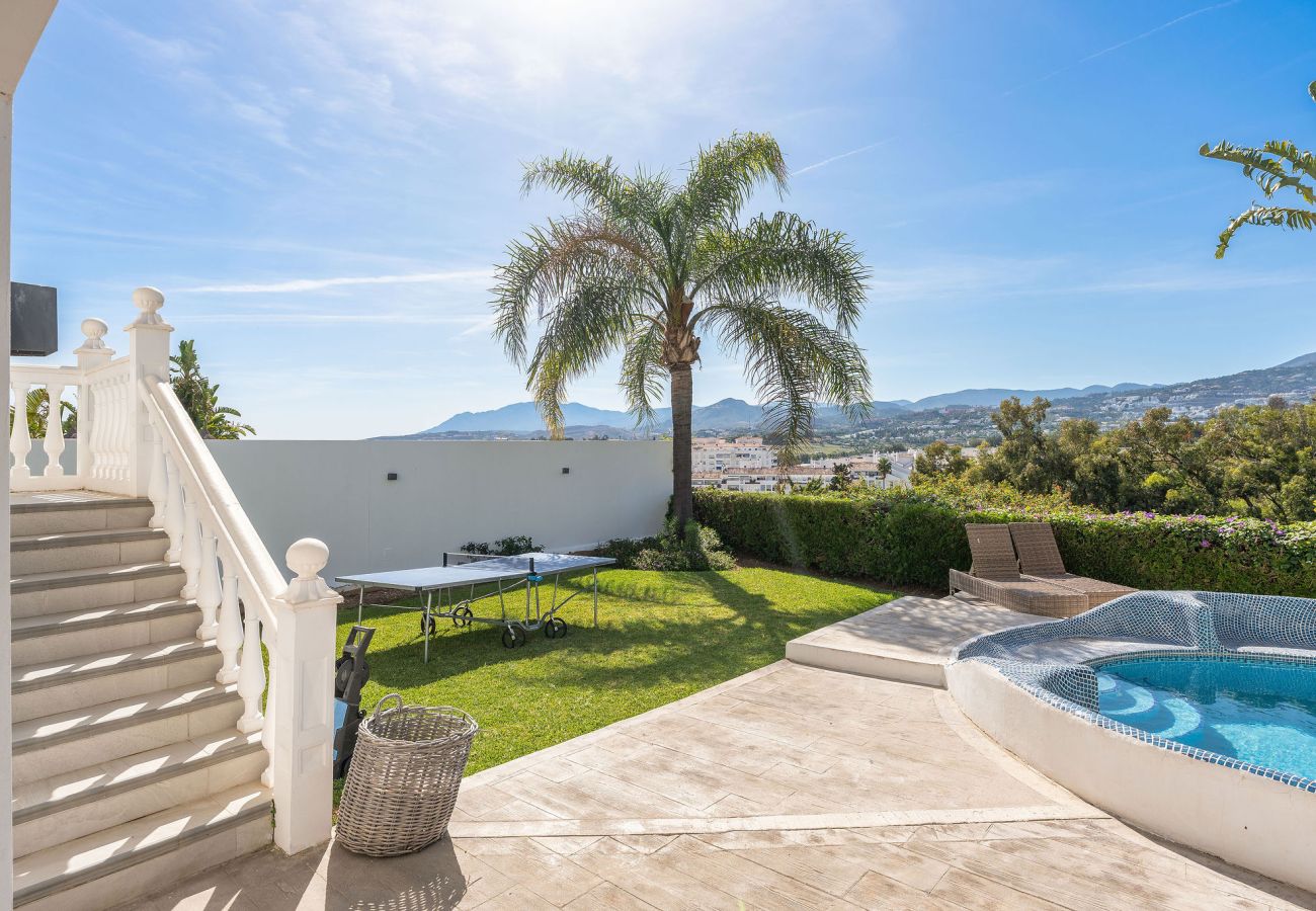 Villa in Neu-Andalusien - RV43946 La Campana