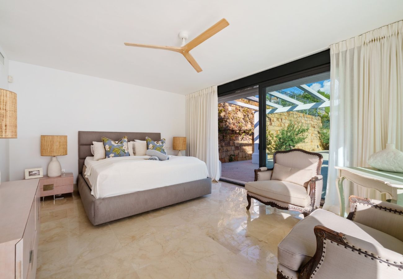 Villa in Neu-Andalusien - RV42803 Nueva Andalucia
