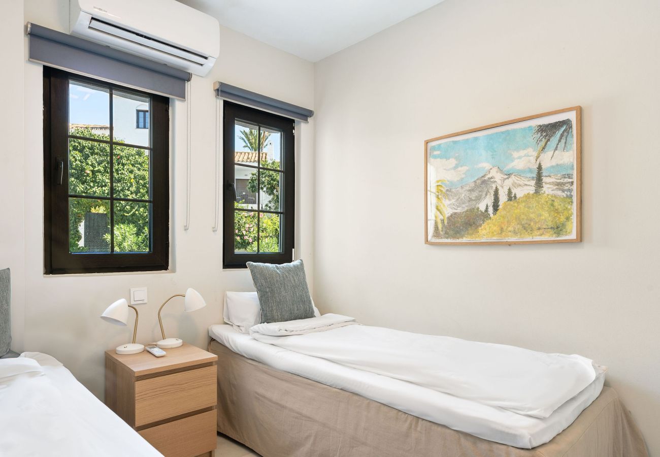 Ferienwohnung in Neu-Andalusien - RA33980 Aldea Blanca