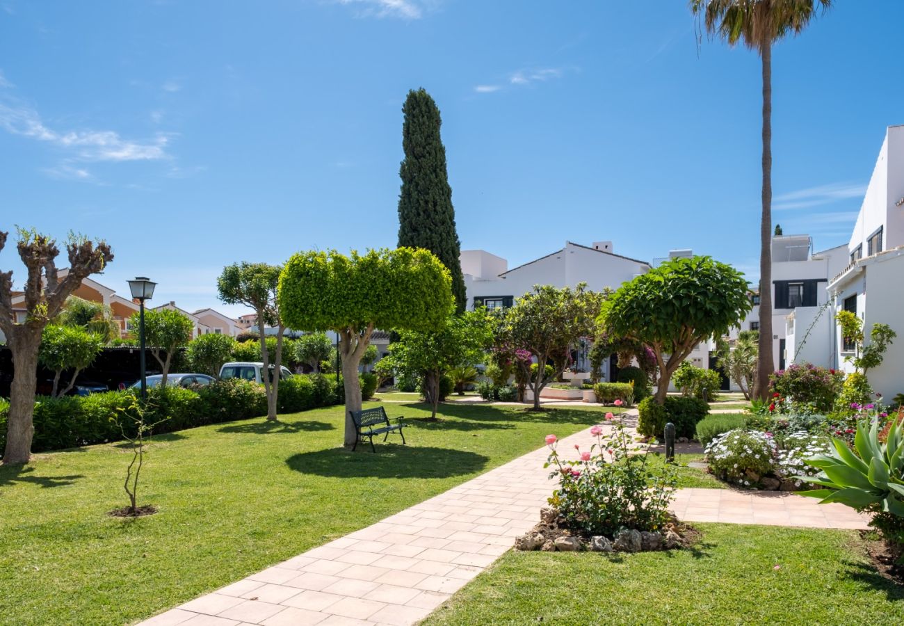 Casa adosada en San Pedro de Alcántara - RAL33777 San Pedro