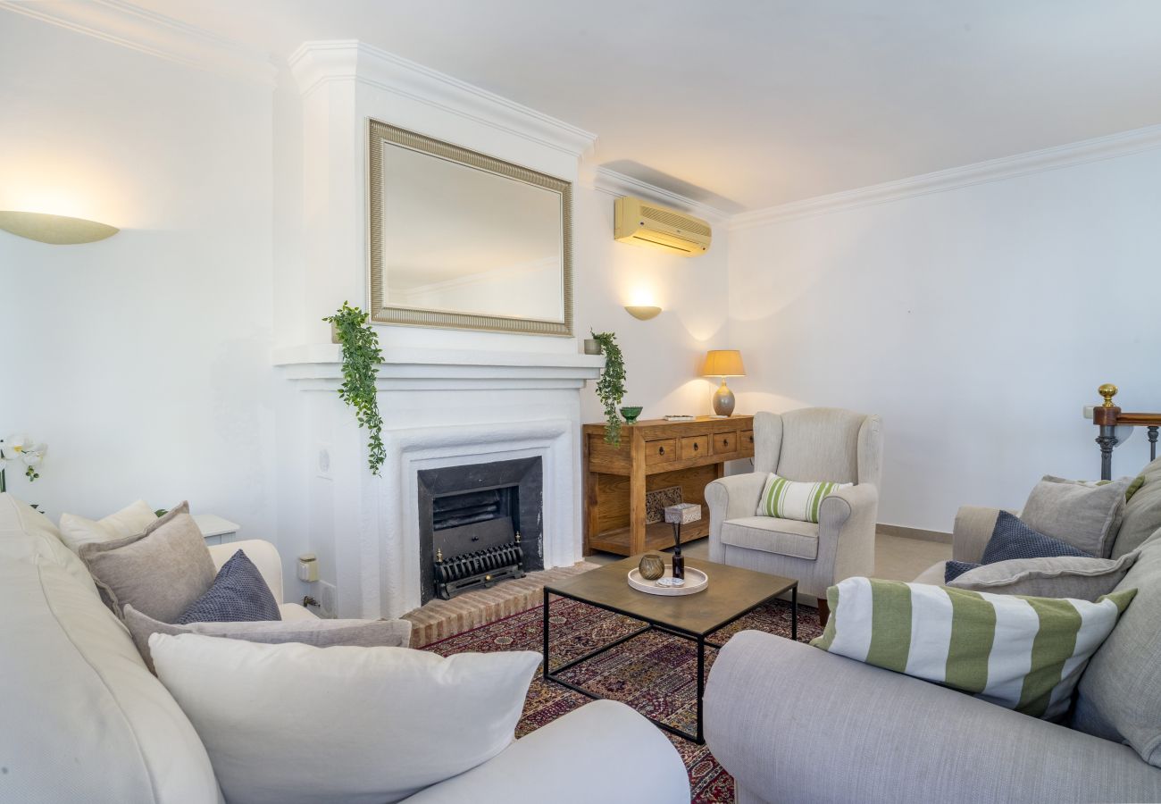 Casa adosada en Benahavís - RAL23912 La Heredia