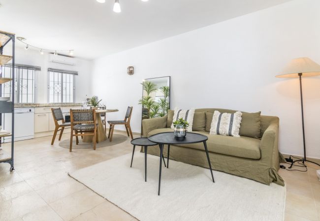 Apartamento en Nueva andalucia - RA13685 Andalucia Garden Suites