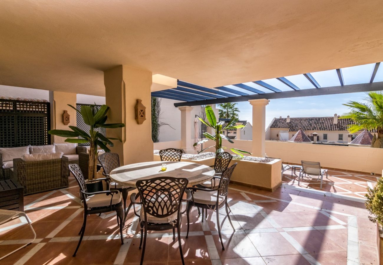 Apartamento en Nueva andalucia - RA23272 Albatross Hill