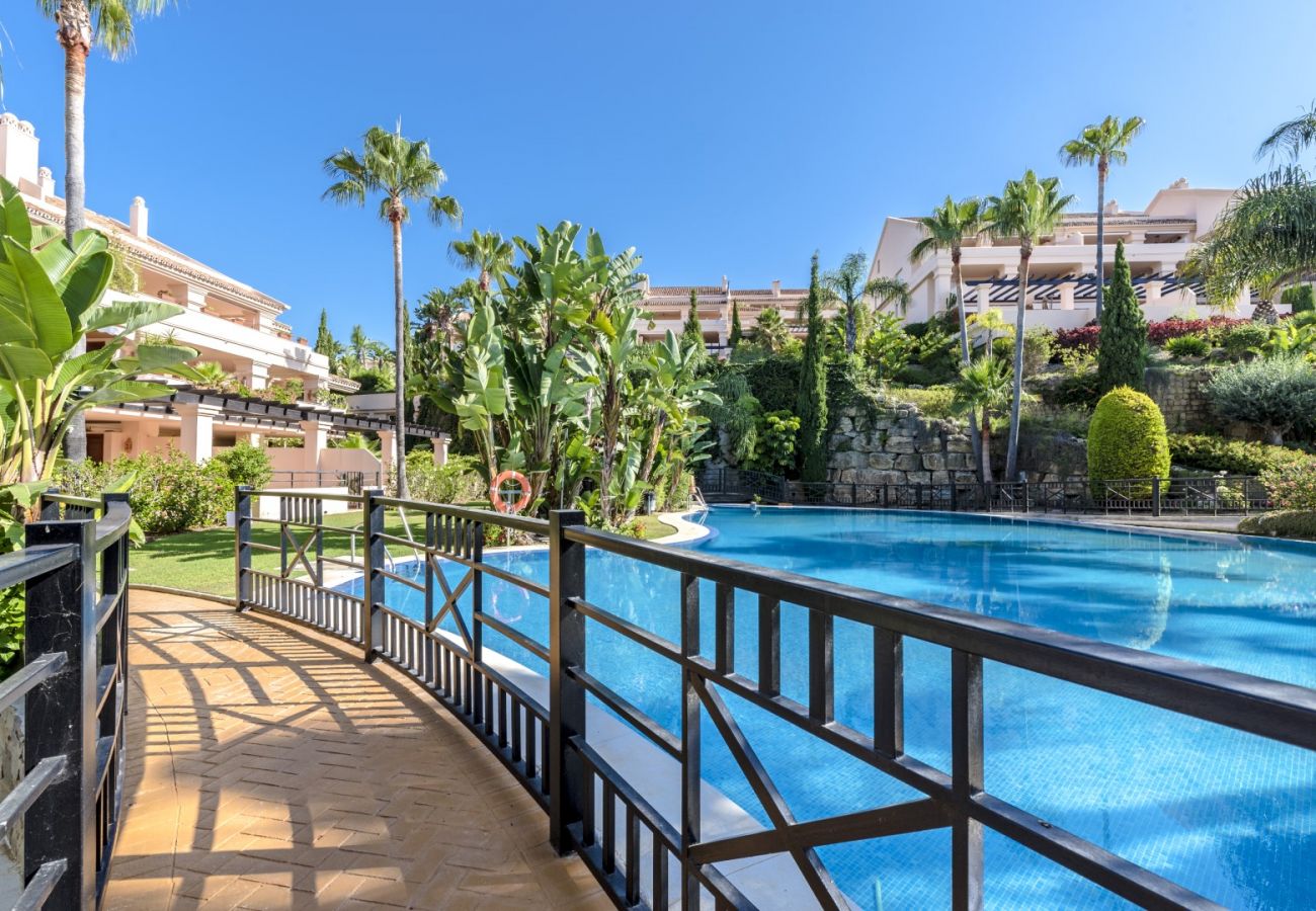 Apartamento en Nueva andalucia - RA23272 Albatross Hill