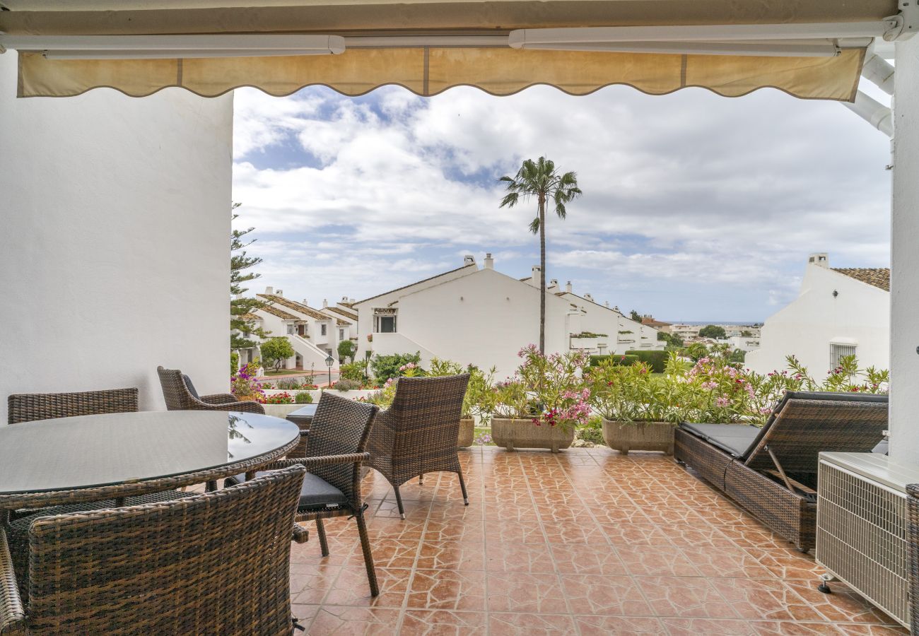 Apartamento en Nueva andalucia - RA23107 Andalucia Garden Club