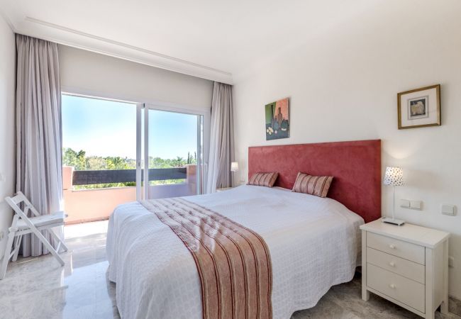 Apartamento en Nueva andalucia - RA33576 Alminar de Marbella
