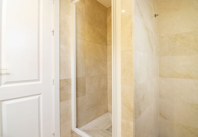 Apartamento en San Pedro de Alcántara - RA43629 Edif. Noray Apartamento en San Pedro de Alcántara - RA43629 Edif. Noray