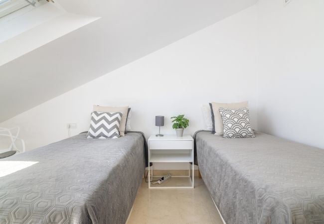 Apartamento en San Pedro de Alcántara - RA43629 Edif. Noray Apartamento en San Pedro de Alcántara - RA43629 Edif. Noray