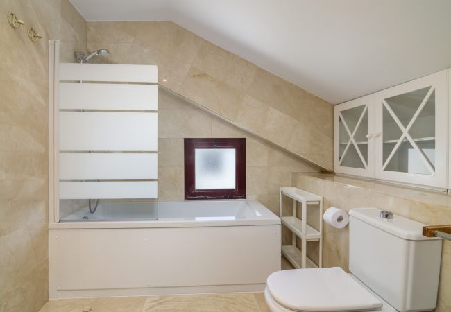 Apartamento en San Pedro de Alcántara - RA43629 Edif. Noray Apartamento en San Pedro de Alcántara - RA43629 Edif. Noray