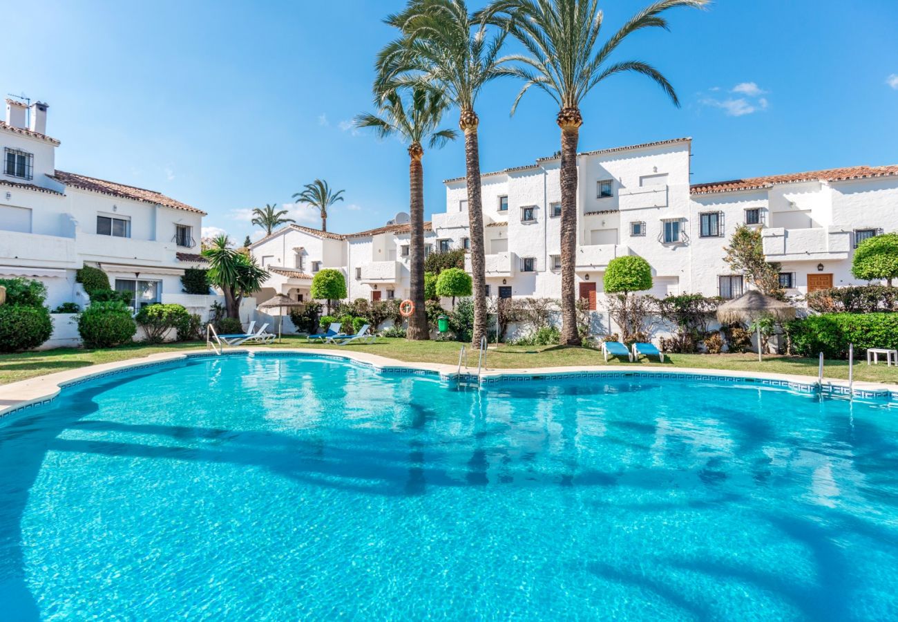 Casa adosada en Nueva andalucia - RA33761 Los Naranjos Country Club