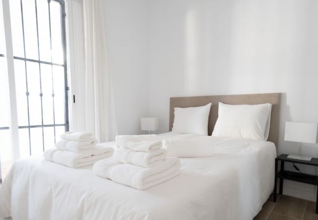 Apartamento en Nueva andalucia - SBM33753