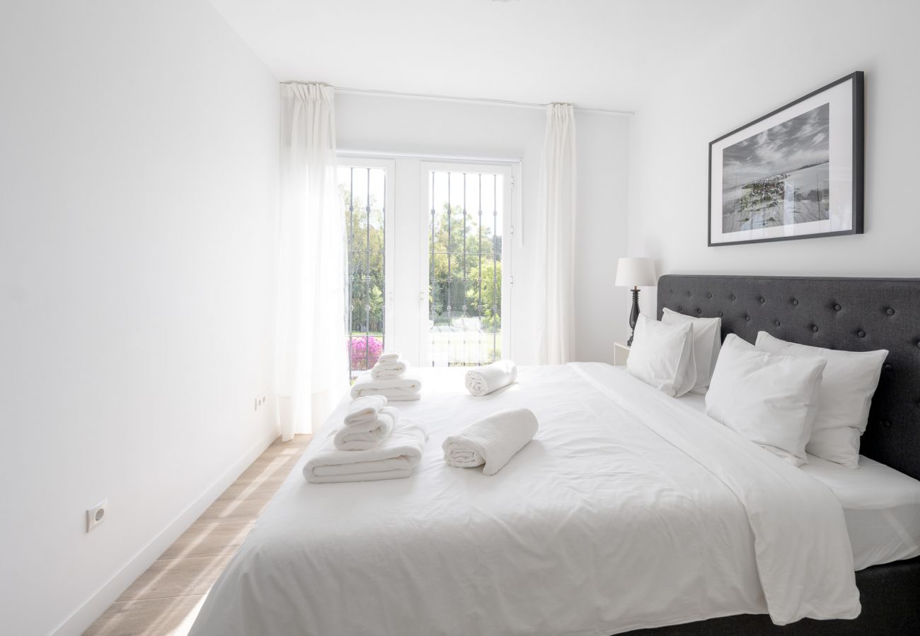 Apartamento en Nueva andalucia - SBM33753