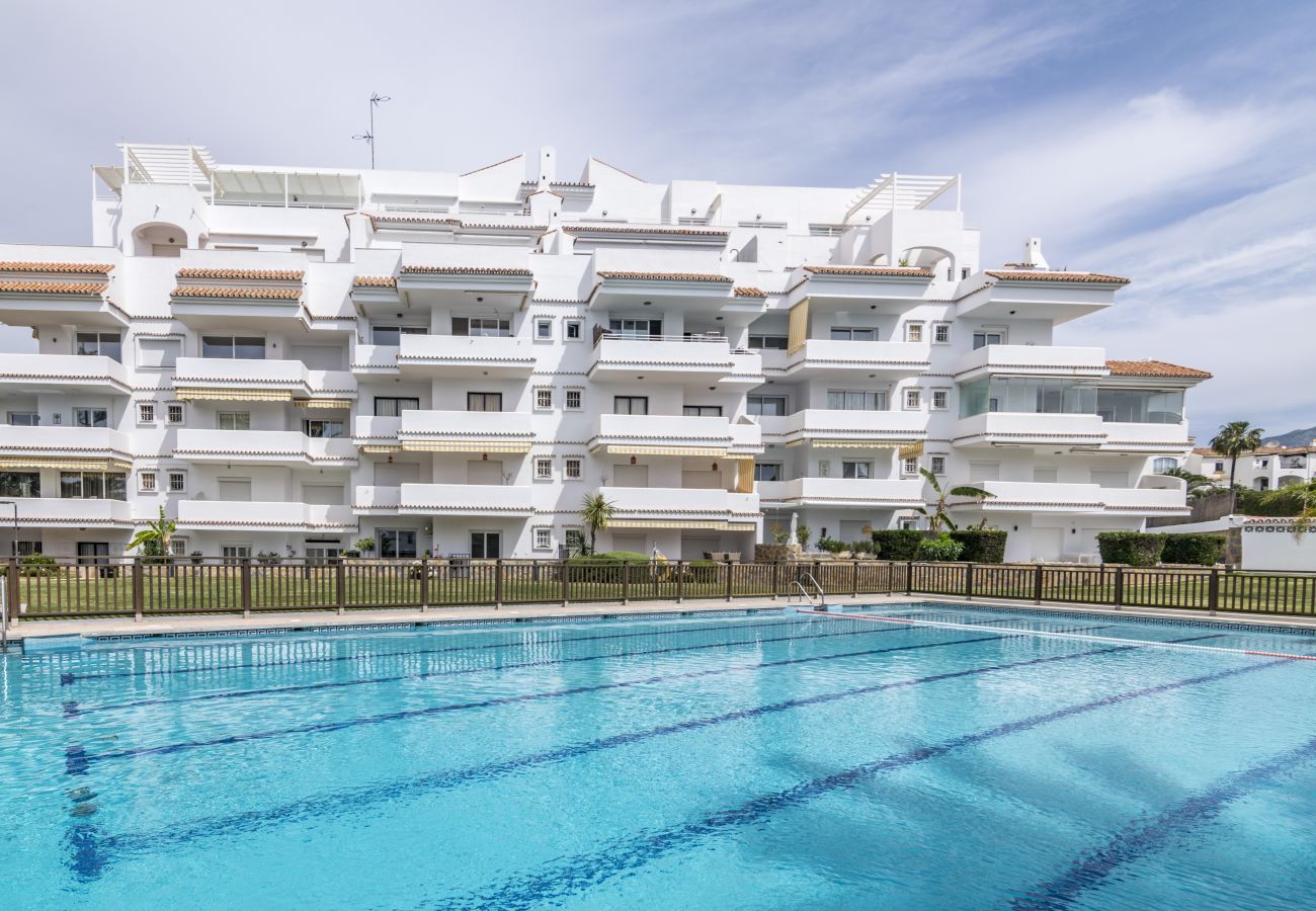 Apartamento en Nueva andalucia - RA23832 Royal Garden