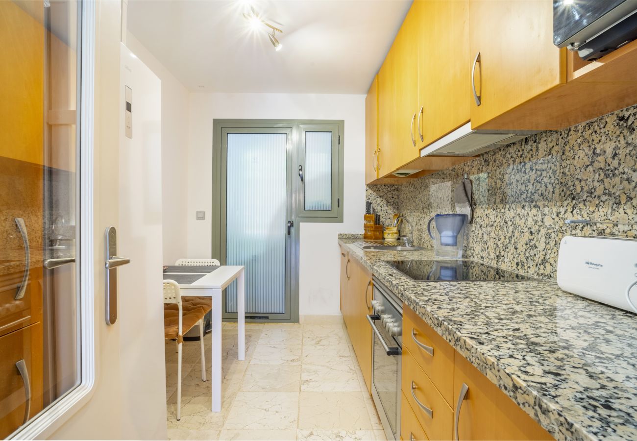 Apartamento en Estepona - RA23896 Benatalaya
