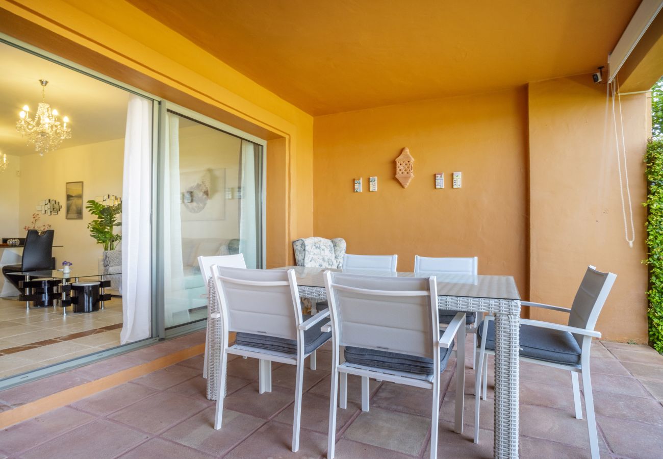Apartamento en Estepona - RA23896 Benatalaya