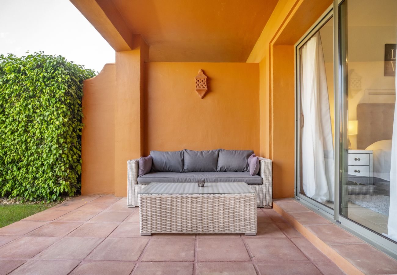 Apartamento en Estepona - RA23896 Benatalaya