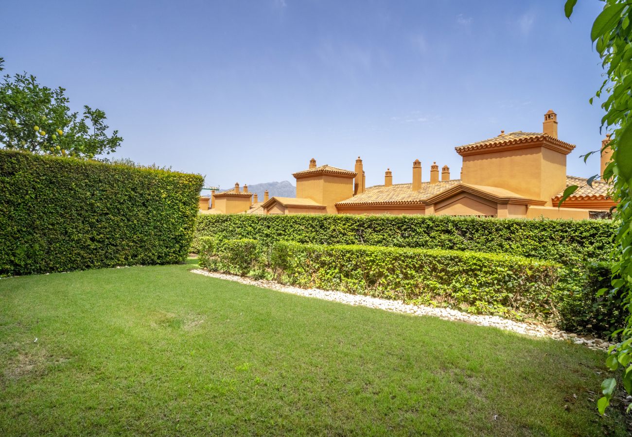 Apartamento en Estepona - RA23896 Benatalaya