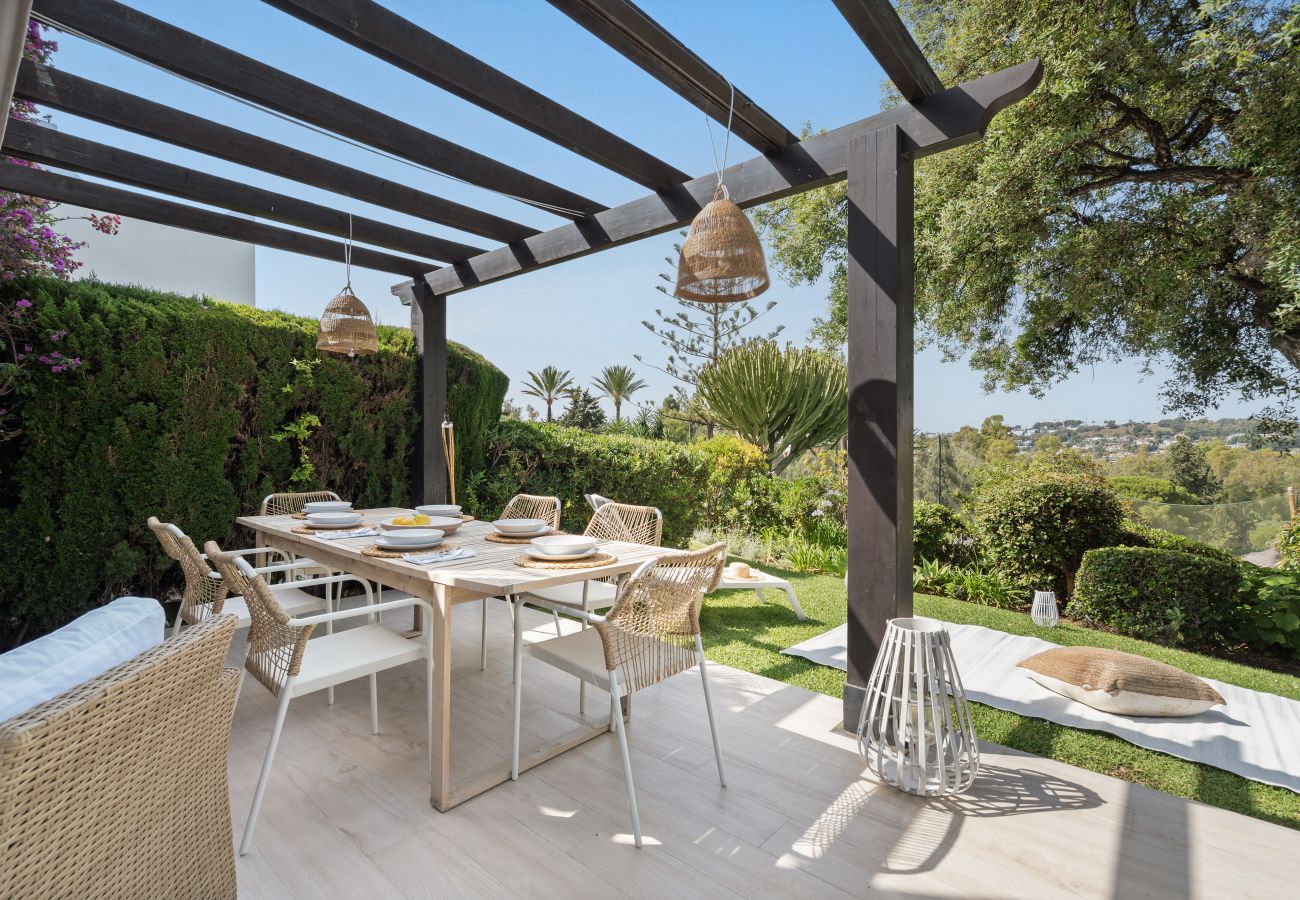 Casa adosada en Nueva andalucia - RA33908 Las Pérgolas