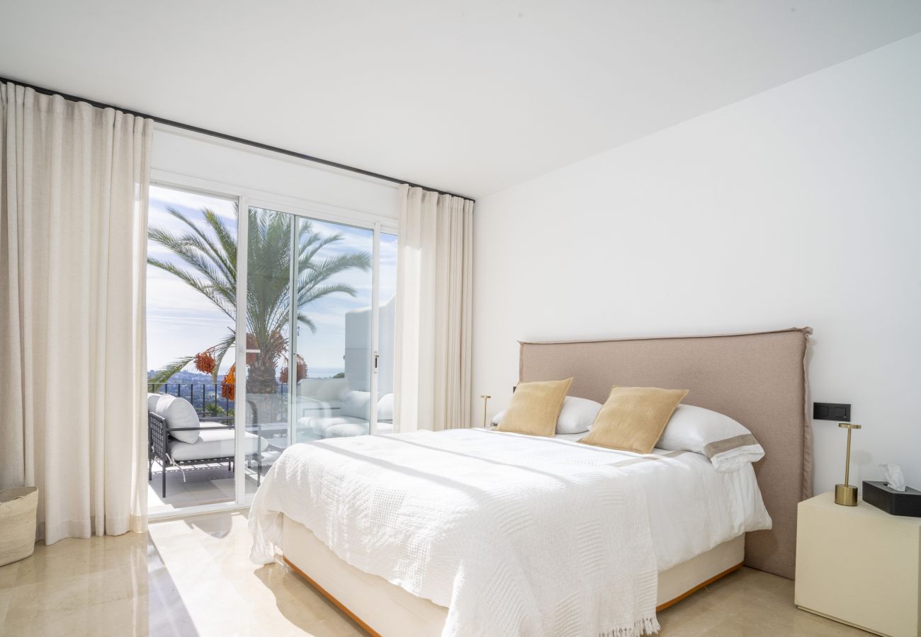 Apartamento en Benahavís - RA33913 Altos de La Quinta