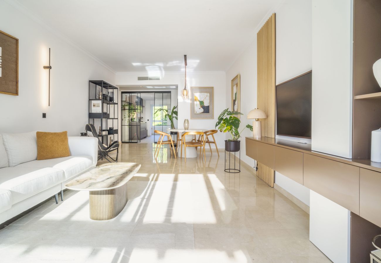 Apartamento en Benahavís - RA33913 Altos de La Quinta