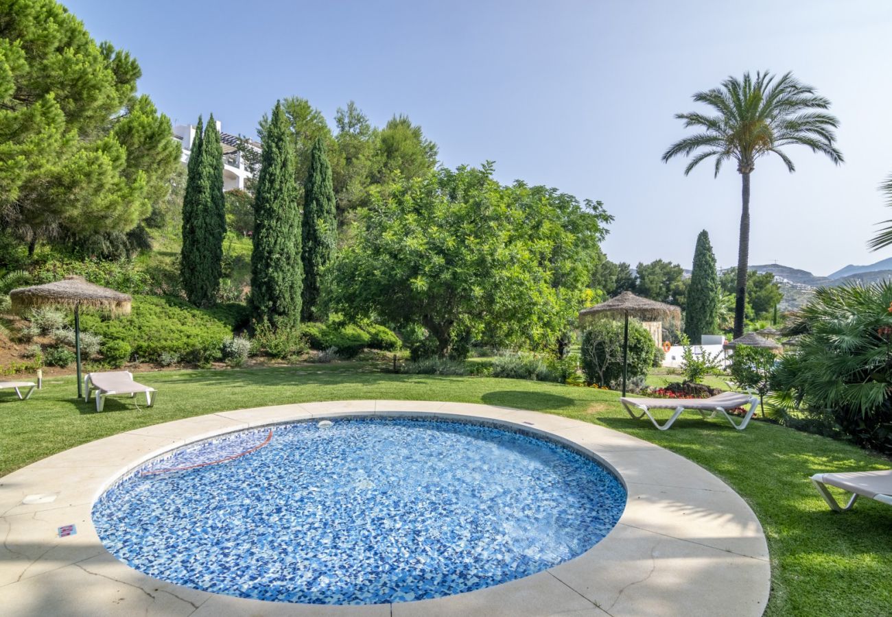 Apartamento en Benahavís - RA33913 Altos de La Quinta