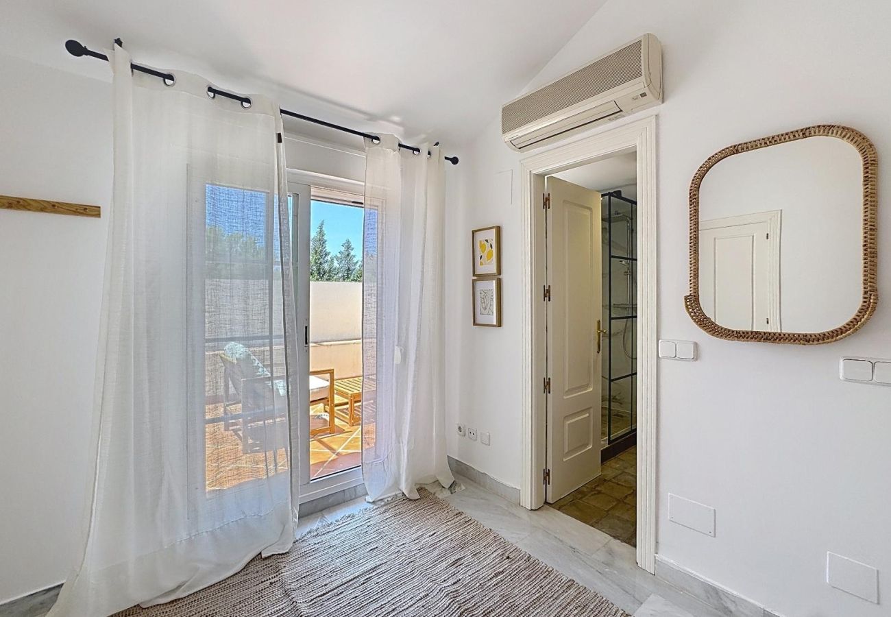 Apartamento en Nueva andalucia - RA23917 Señorio de Aloha