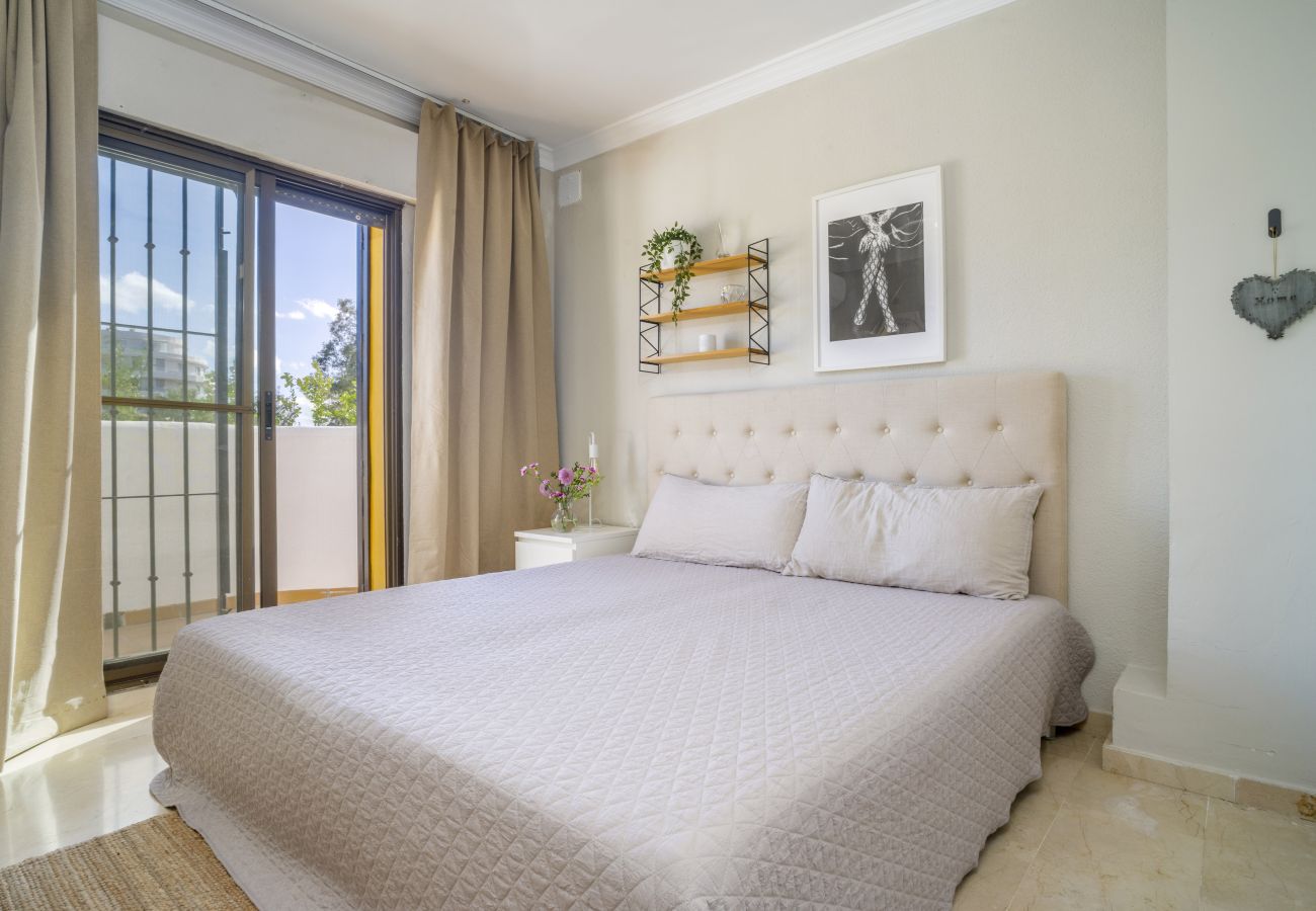 Casa adosada en Nueva andalucia - RA33931 Las Buganvillas