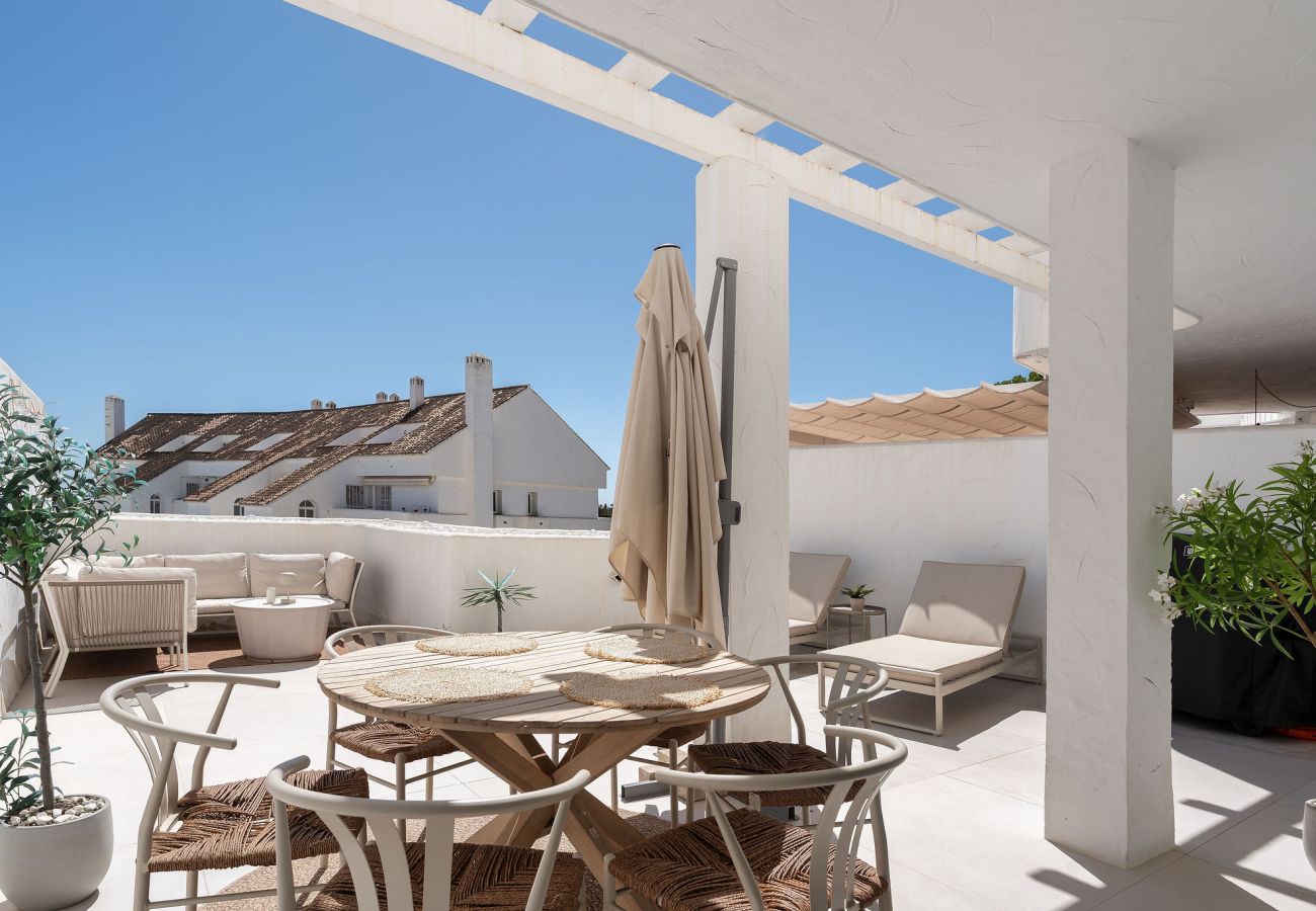Apartamento en Nueva andalucia - RA23976 El Dorado