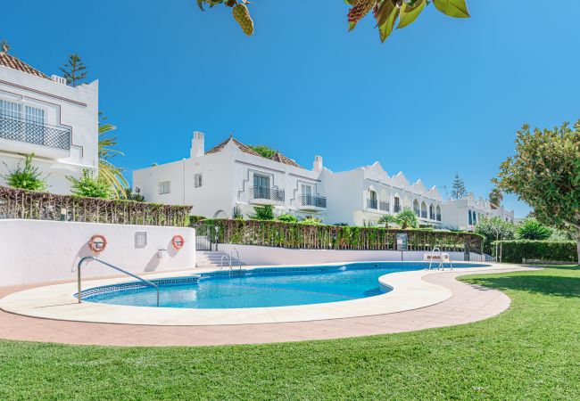 Maison mitoyenne à Nueva andalucia - RA43645 Los Potros Maison mitoyenne à Nueva andalucia - RA43645 Los Potros