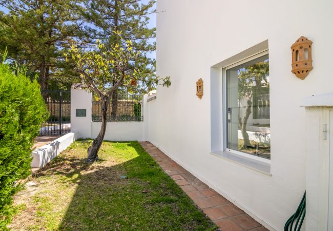 Maison mitoyenne à Nueva andalucia - RA43645 Los Potros Maison mitoyenne à Nueva andalucia - RA43645 Los Potros