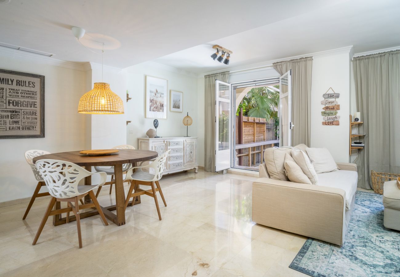 Maison mitoyenne à Puerto Banus - RA33857 Costa Azalea