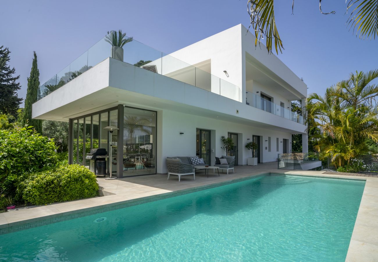 Villa à Nueva andalucia - RV53882 Villa Seraluna