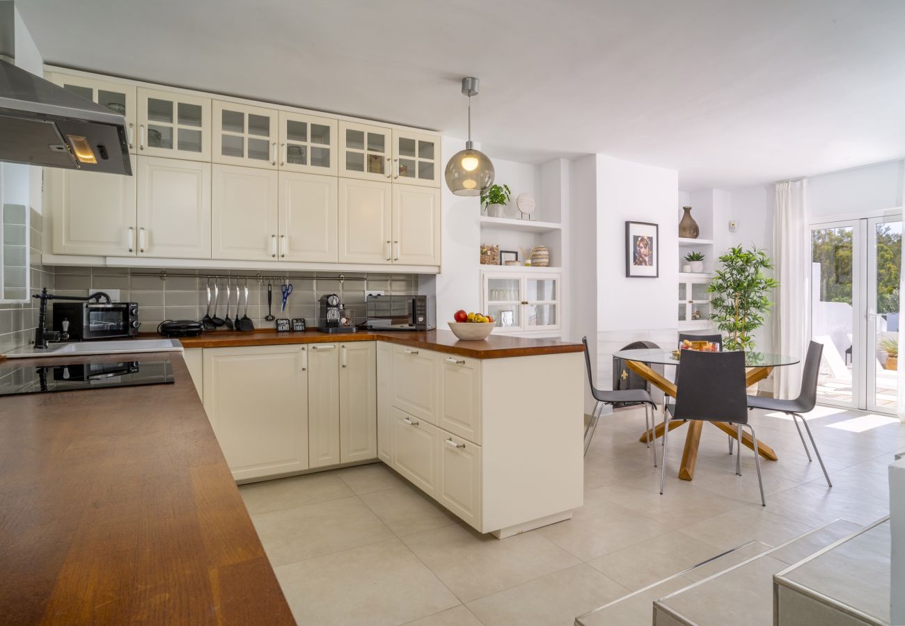 Maison mitoyenne à Nueva andalucia - RA23901 El Naranjal
