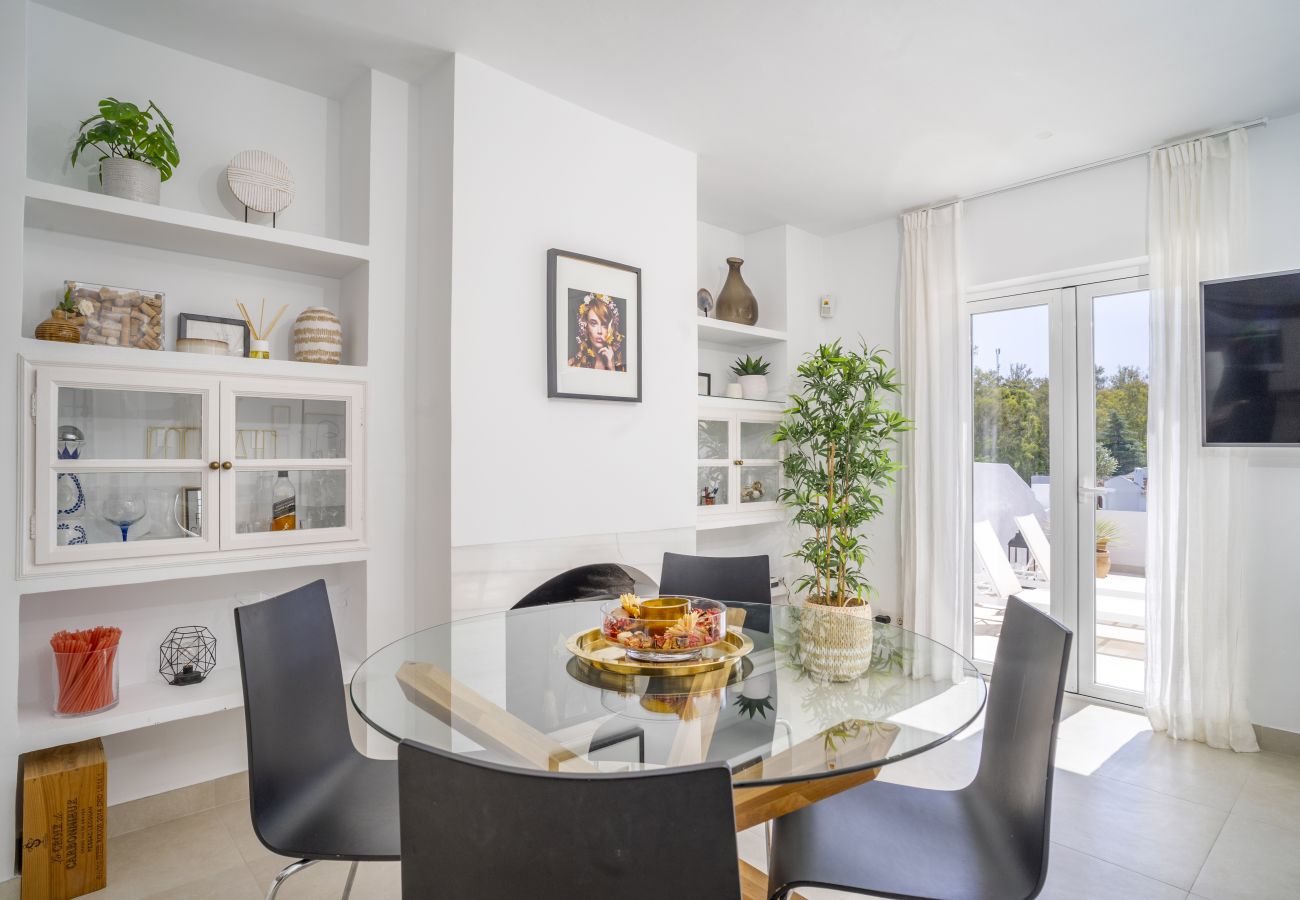 Maison mitoyenne à Nueva andalucia - RA23901 El Naranjal